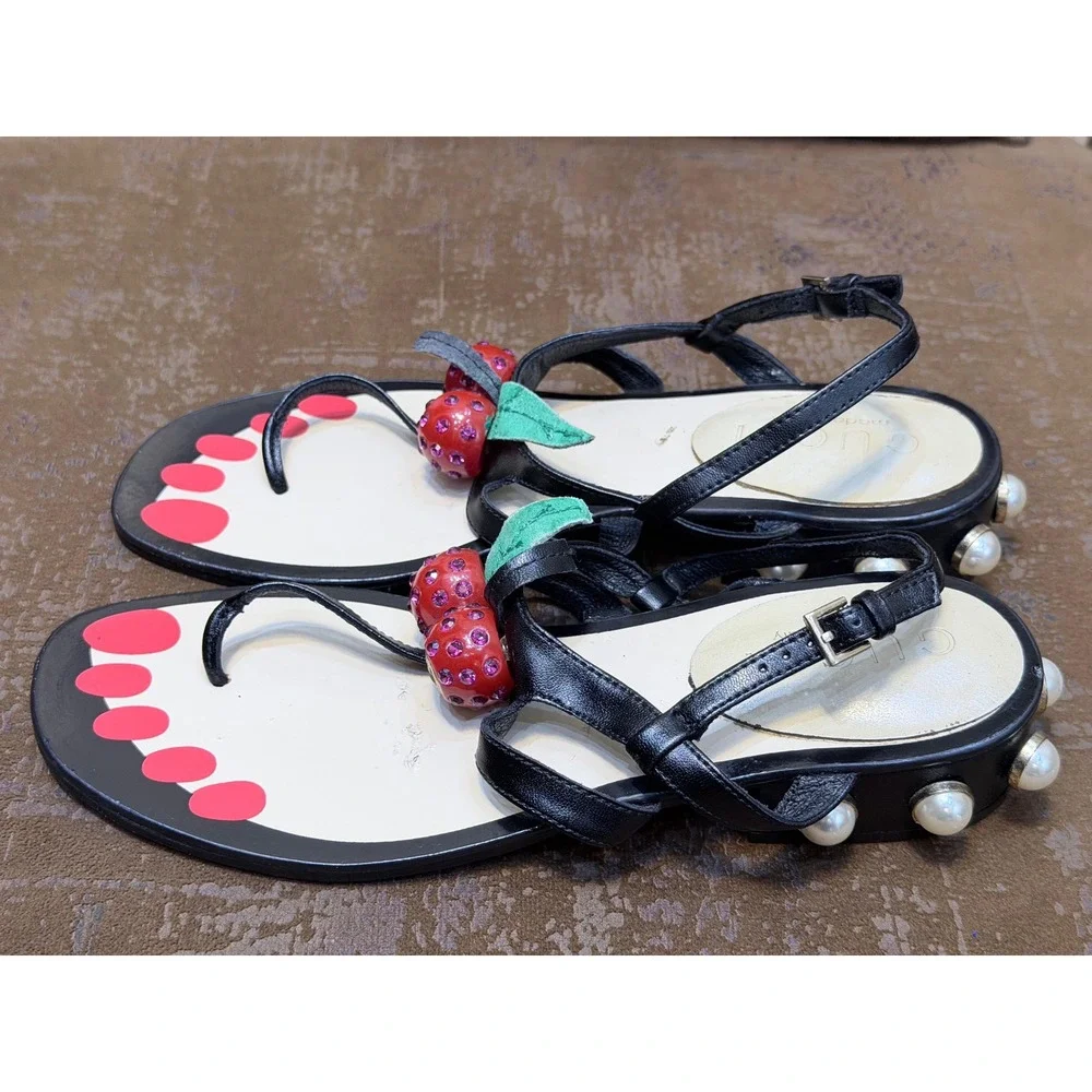 Gucci Cherry Crystal Pearl Leather Thong Sandals Black White Pink‎ Size 36